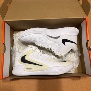 Nike HyperSet Volleyball Shoes